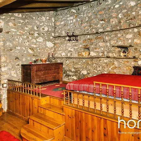 Mont Parnasse Traditional Homm In 10ppl