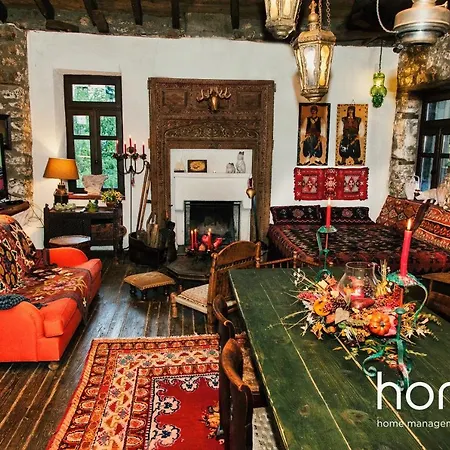 Villa Mont Parnasse Traditional Homm In 10ppl